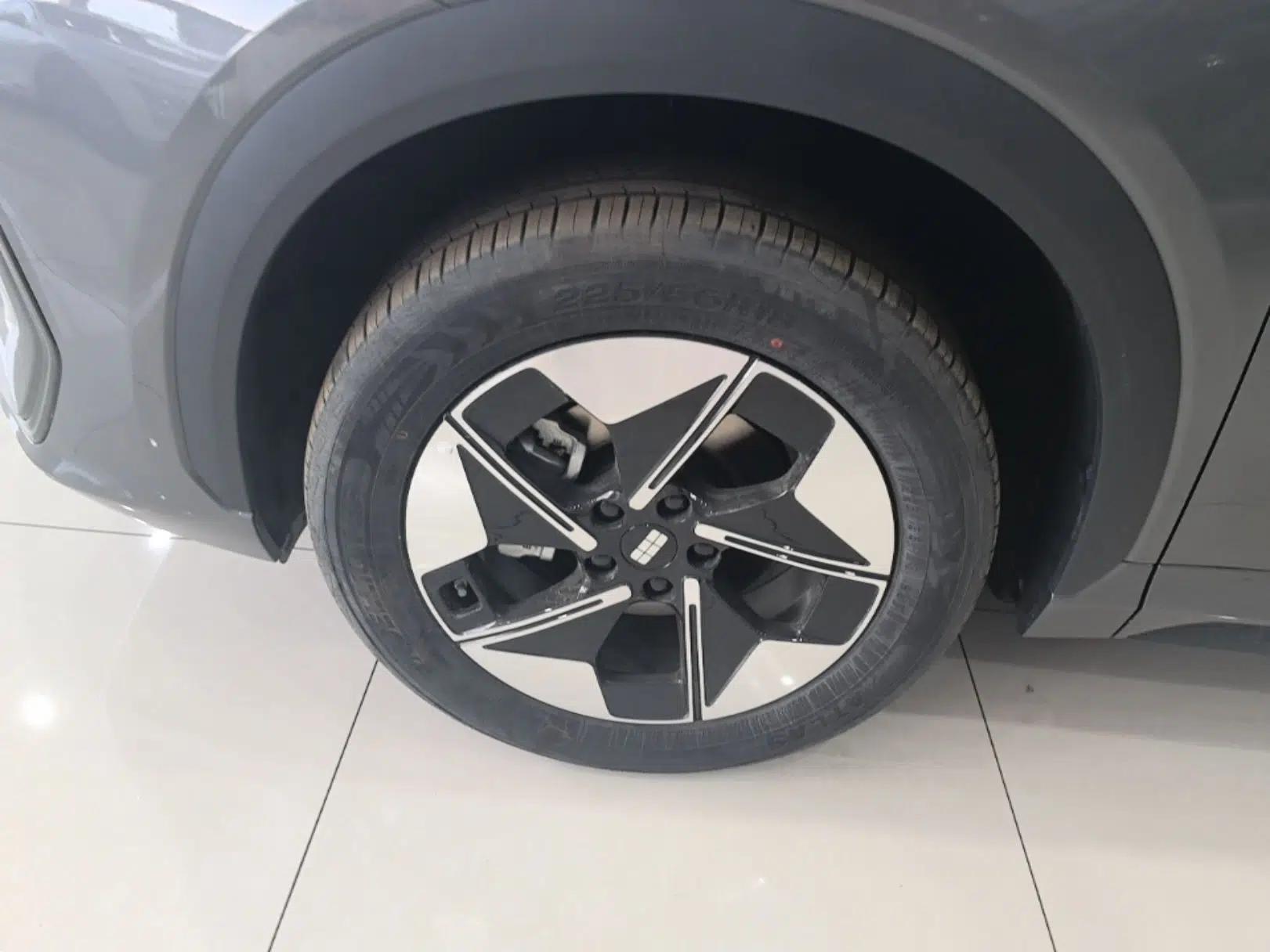 Geely Galaxy E5 2026 Model 530km Launch Edition — миниатюра 8