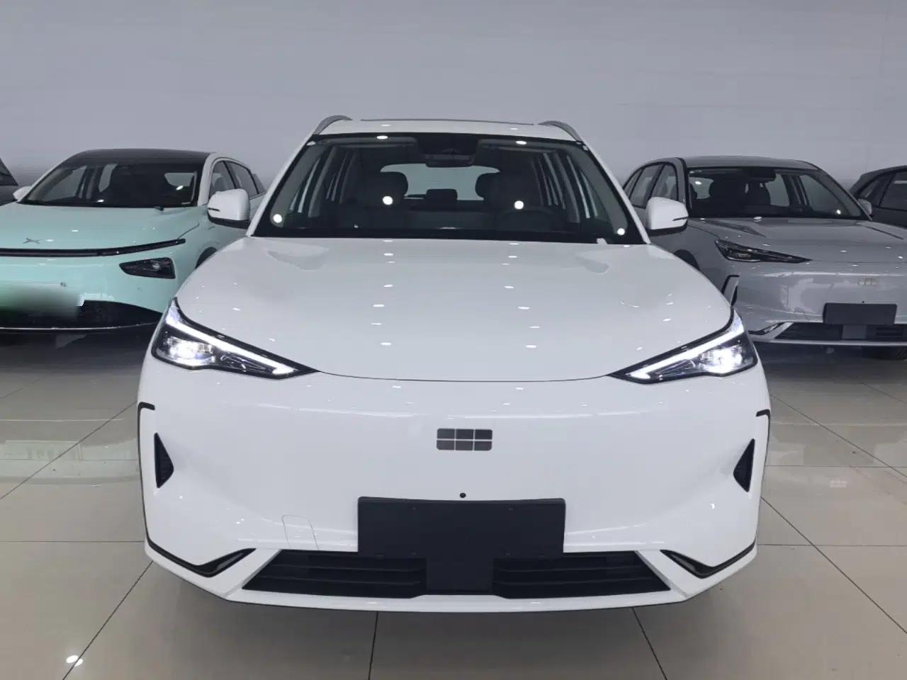 Geely Galaxy E5 2026 Model 530km Exploration Edition — миниатюра 2