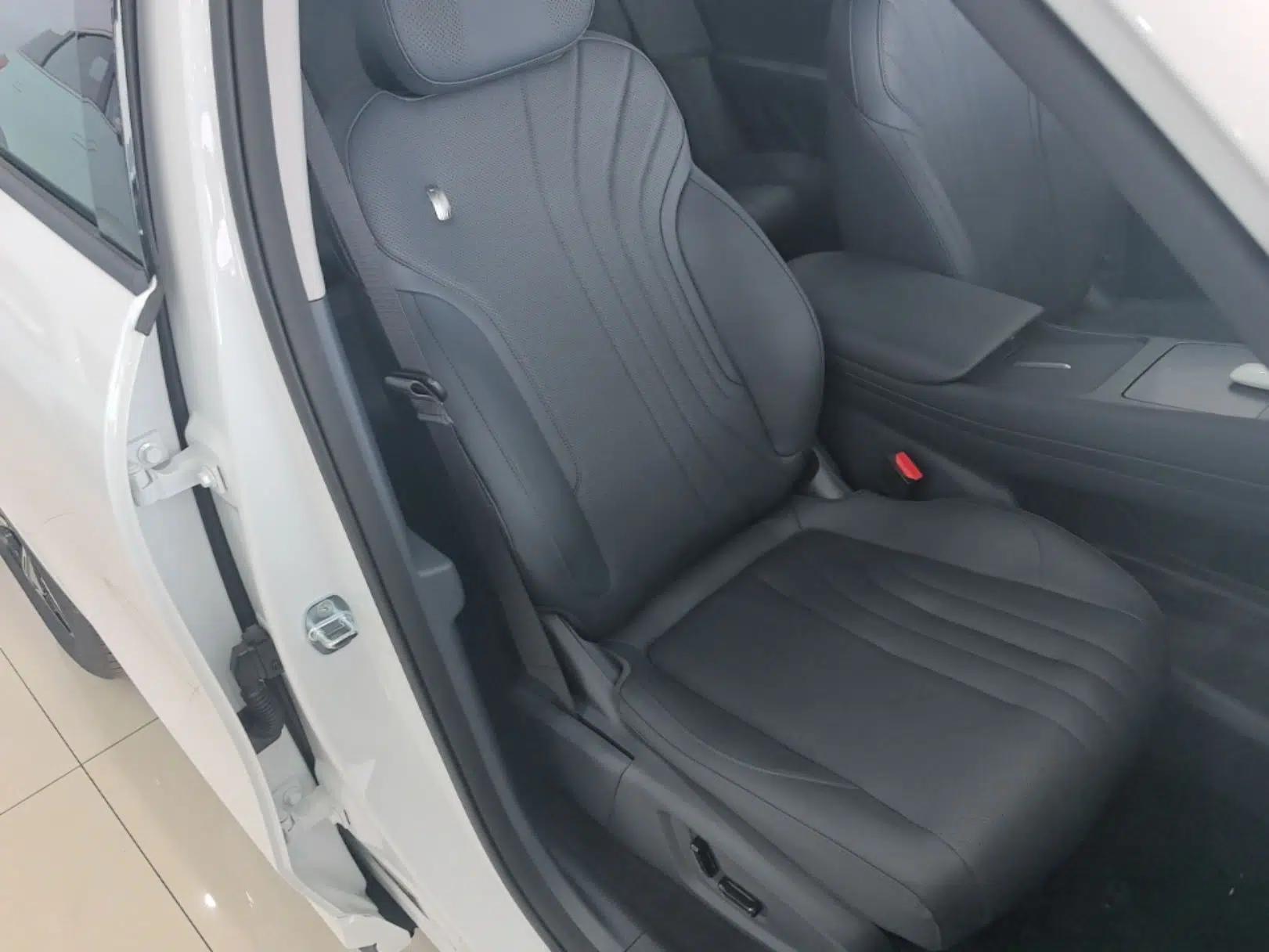 Geely Galaxy E5 2026 Model 530km Exploration Edition — миниатюра 23