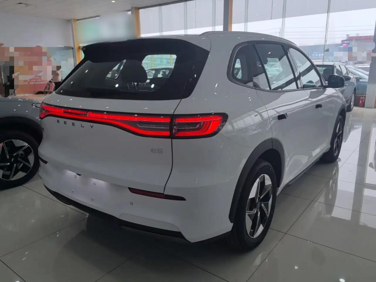 Geely Galaxy E5 2026 Model 530km Exploration Edition — миниатюра 6