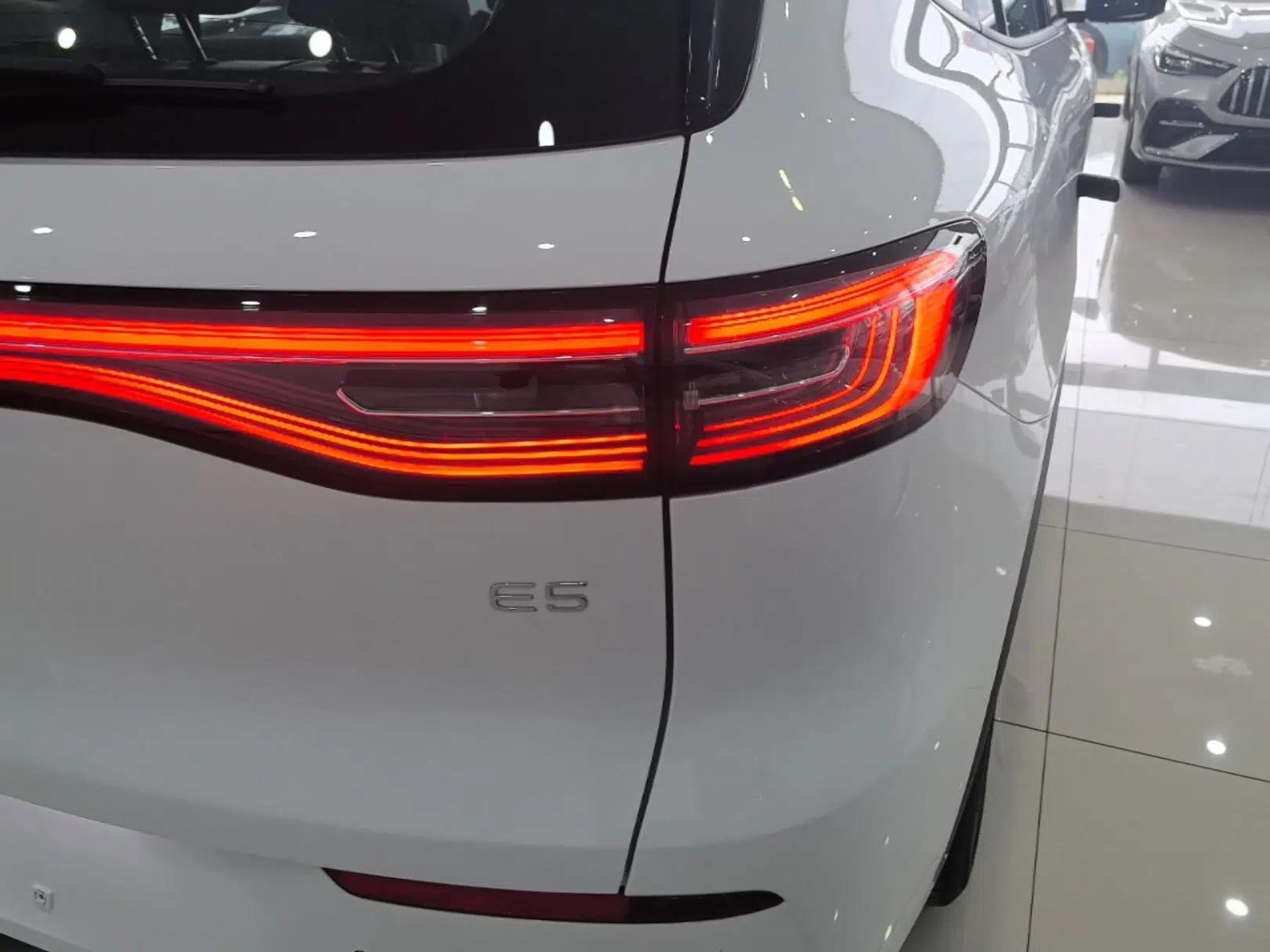 Geely Galaxy E5 2026 Model 530km Exploration Edition — миниатюра 7