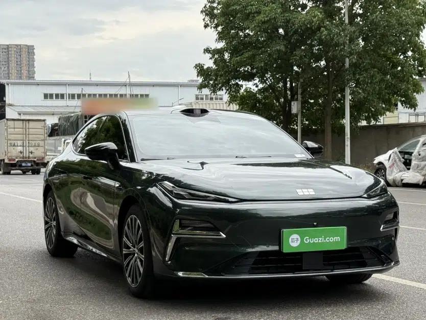 Geely Galaxy 8 2025 130km EM-P Starship Edition — миниатюра 7