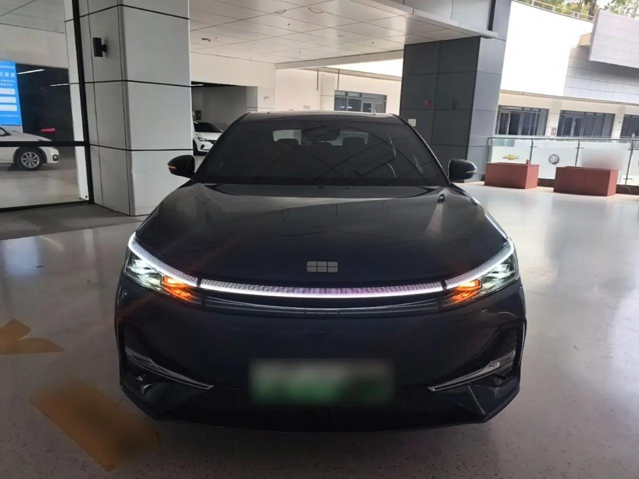 Geely Galaxy A7 2025 Model EM-i 150km Starship Edition — миниатюра 2