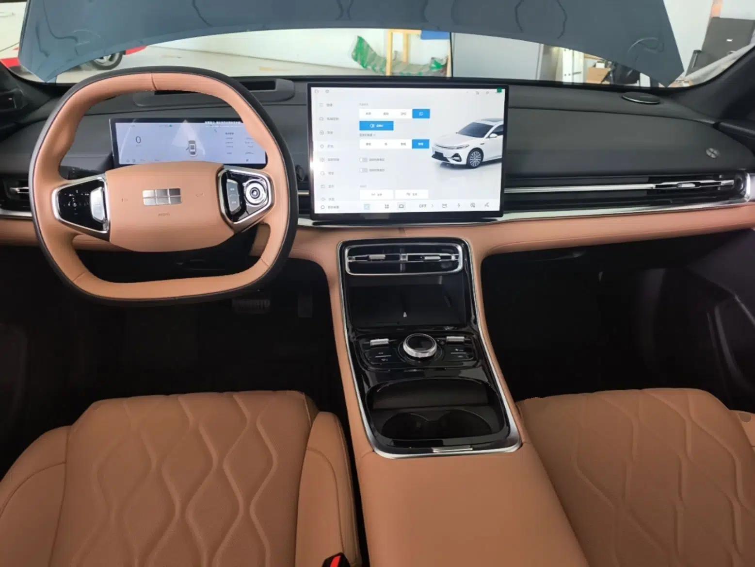 Geely Galaxy A7 2025 Model EM-i 150km Starship Edition — миниатюра 13