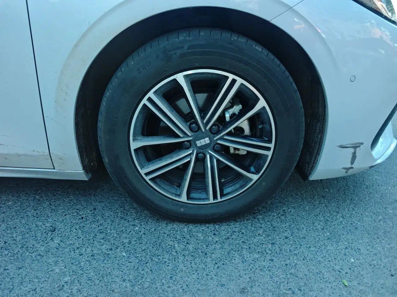 Geely Galaxy A7 2025 Model EM-i 70km Exploration Edition — миниатюра 8