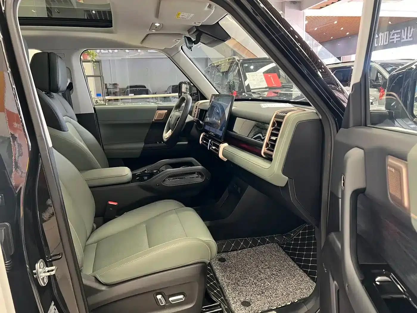 iCAR 03 2024 Model 472km Four-Wheel Drive Long Range Version — миниатюра 11