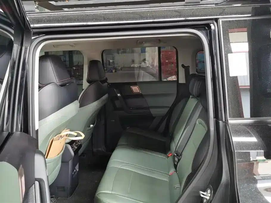 iCAR 03 2024 Model 401km 2WD Standard Advanced Edition — миниатюра 11