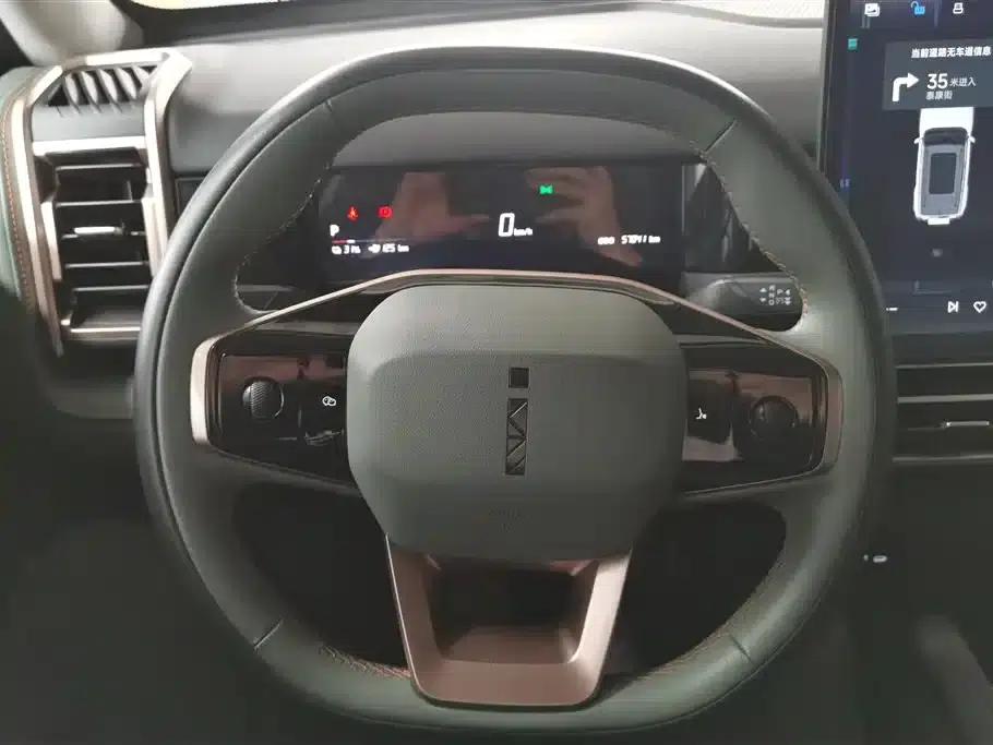 iCAR 03 2024 Model 401km 2WD Standard Advanced Edition — миниатюра 15