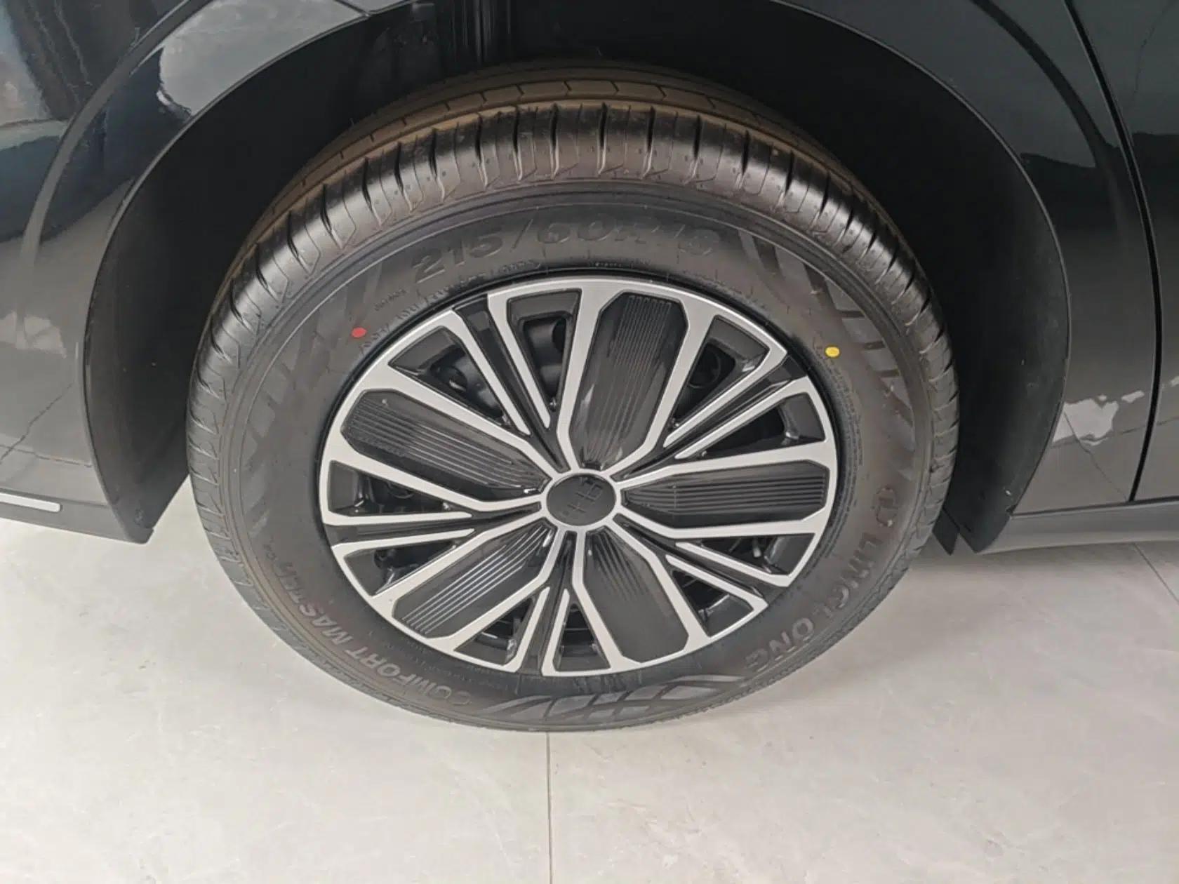 Geely Galaxy Stellar 6 2026 Model 60km Free-Style Edition — миниатюра 10