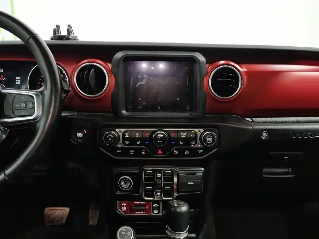 2021 Jeep Wrangler 2.0T Rubicon 4-Door — миниатюра 12