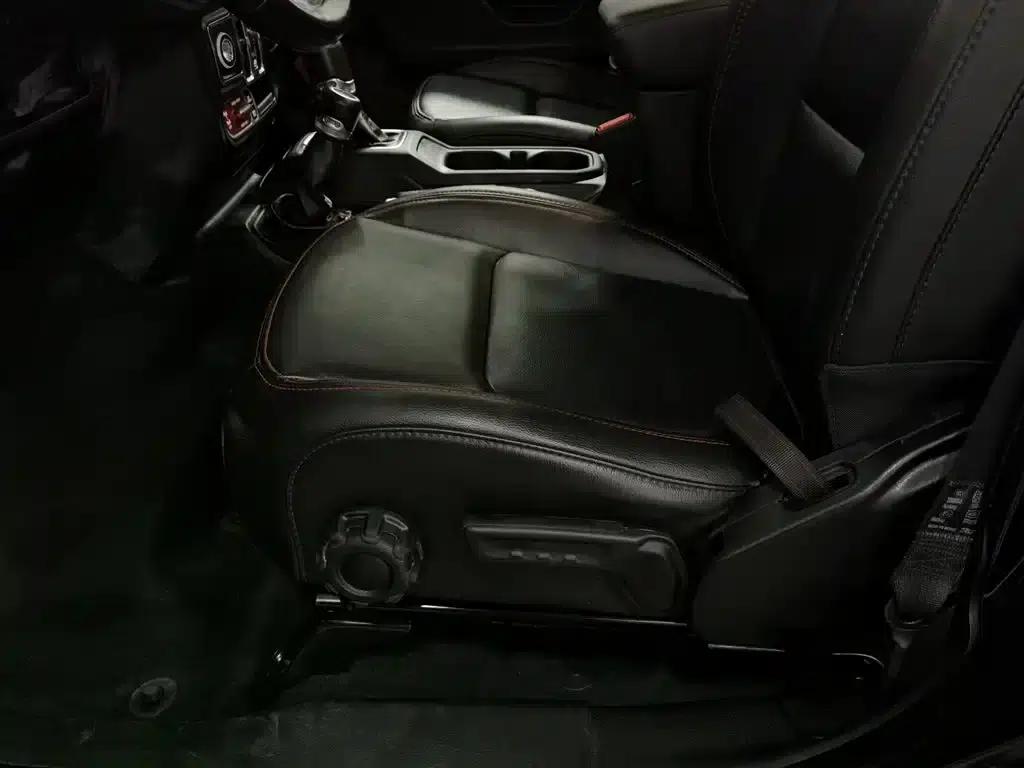 2021 Jeep Wrangler 2.0T Rubicon 4-Door — миниатюра 20