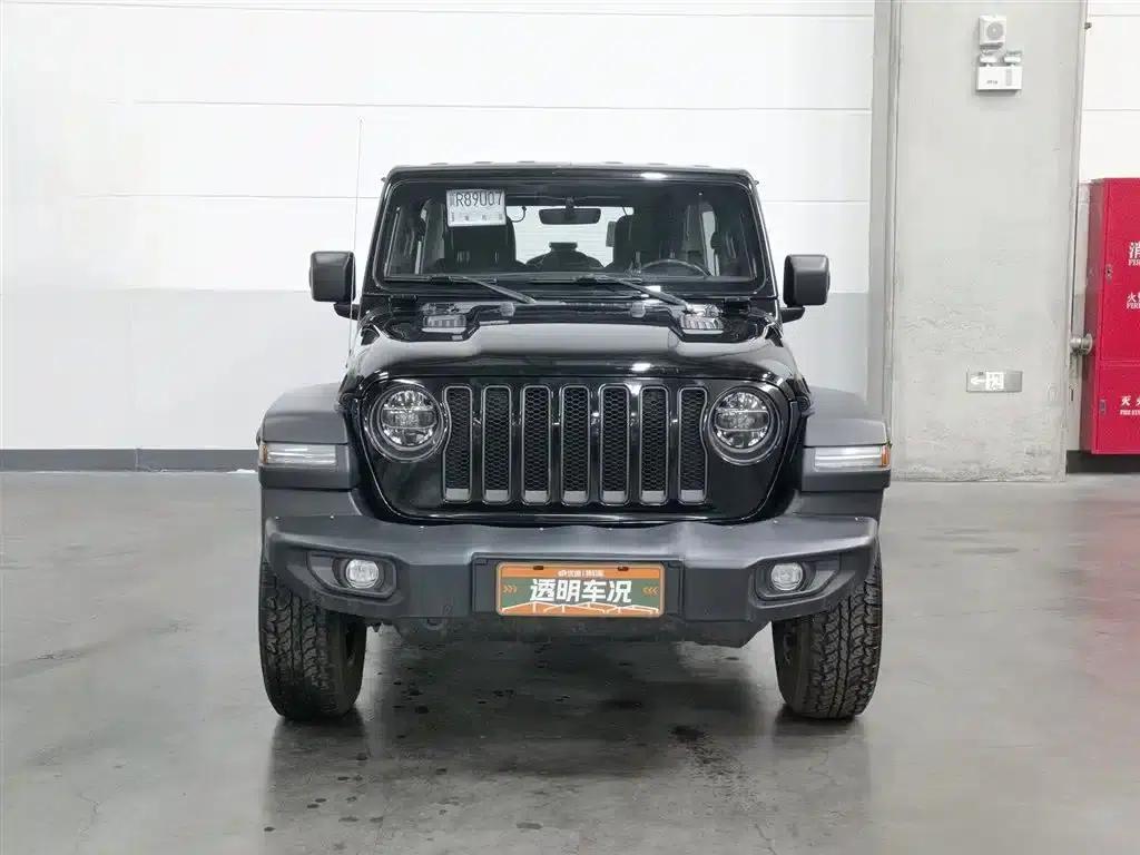 2021 Jeep Wrangler 2.0T Rubicon 4-Door — миниатюра 3
