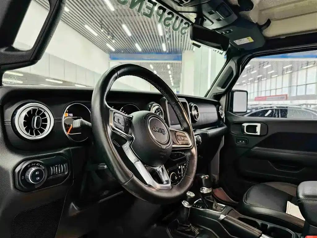2019 Jeep Wrangler 2.0T Sahara 4-Door Version (China V Emission Standard) — миниатюра 14