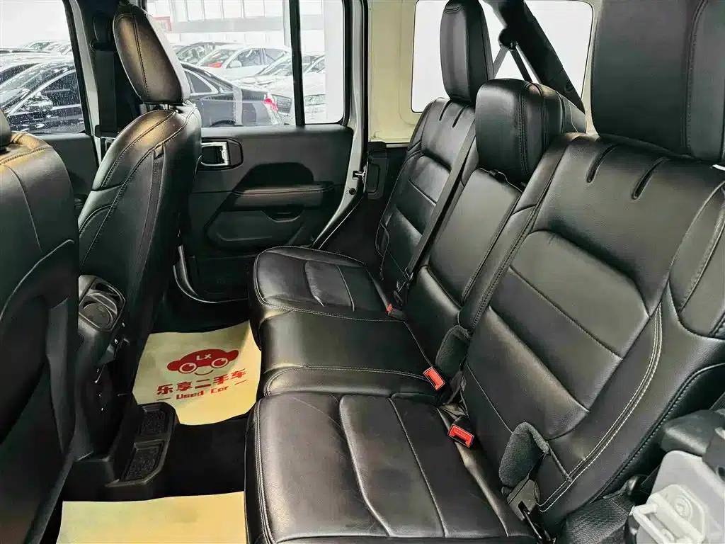 2019 Jeep Wrangler 2.0T Sahara 4-Door Version (China V Emission Standard) — миниатюра 21