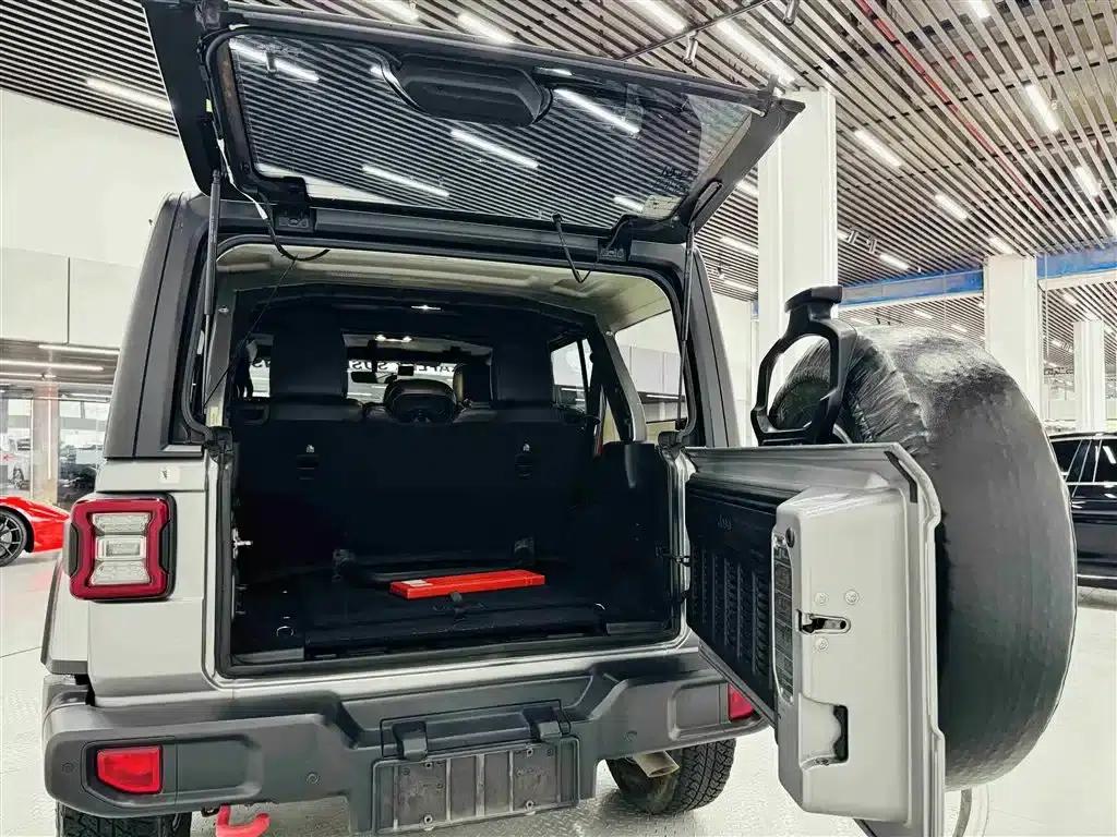 2019 Jeep Wrangler 2.0T Sahara 4-Door Version (China V Emission Standard) — миниатюра 24