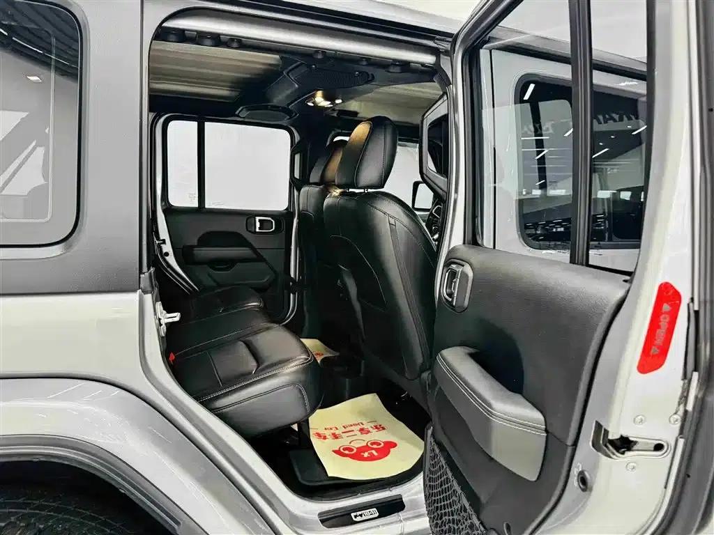 2019 Jeep Wrangler 2.0T Sahara 4-Door Version (China V Emission Standard) — миниатюра 27