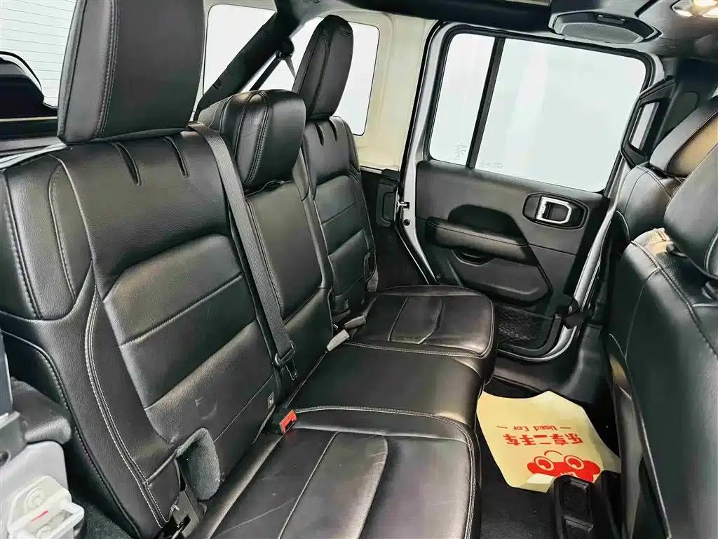2019 Jeep Wrangler 2.0T Sahara 4-Door Version (China V Emission Standard) — миниатюра 28