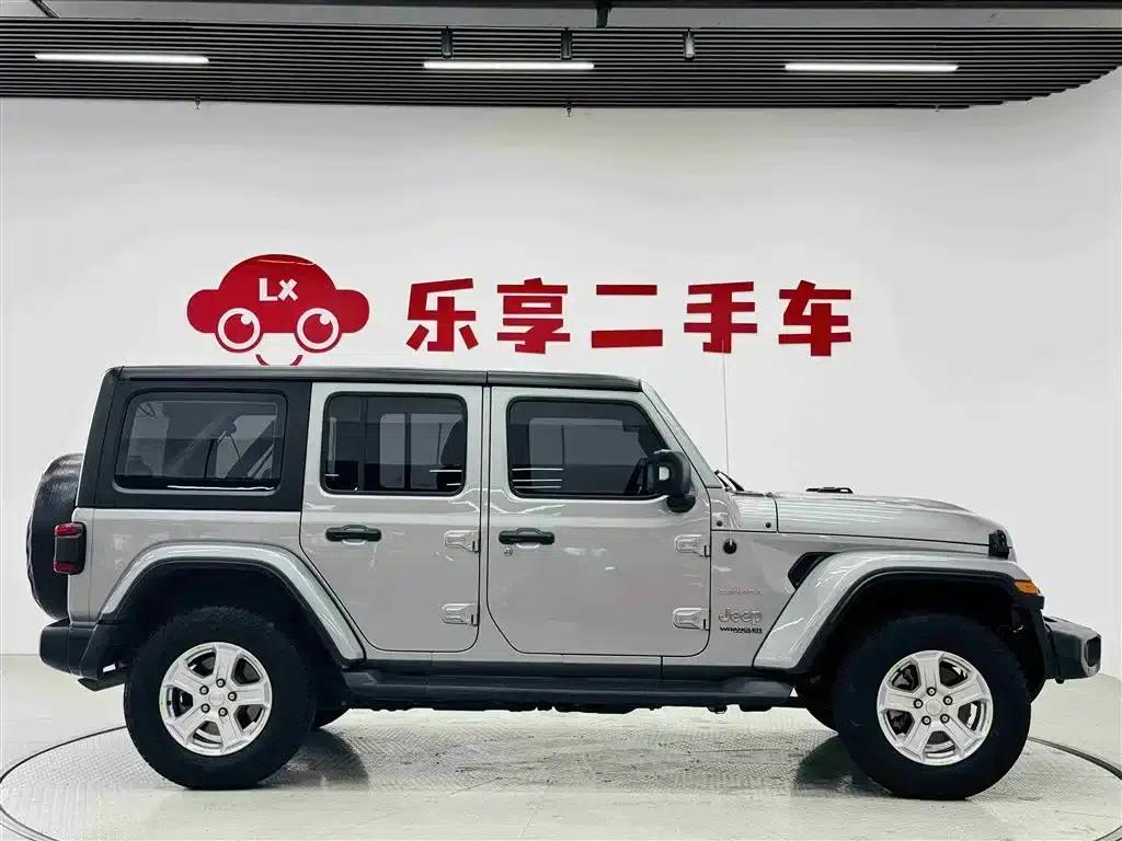 2019 Jeep Wrangler 2.0T Sahara 4-Door Version (China V Emission Standard) — миниатюра 6