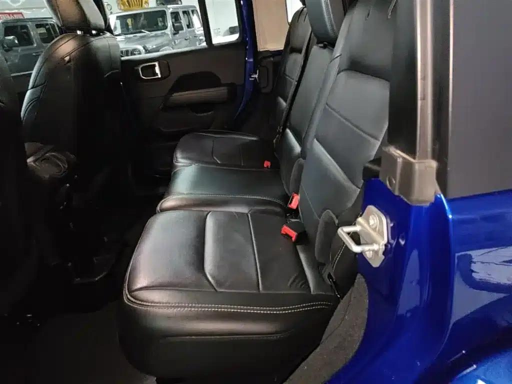 2019 Jeep Wrangler 2.0T Sahara 4-Door Version (China VI Emission Standard) — миниатюра 17