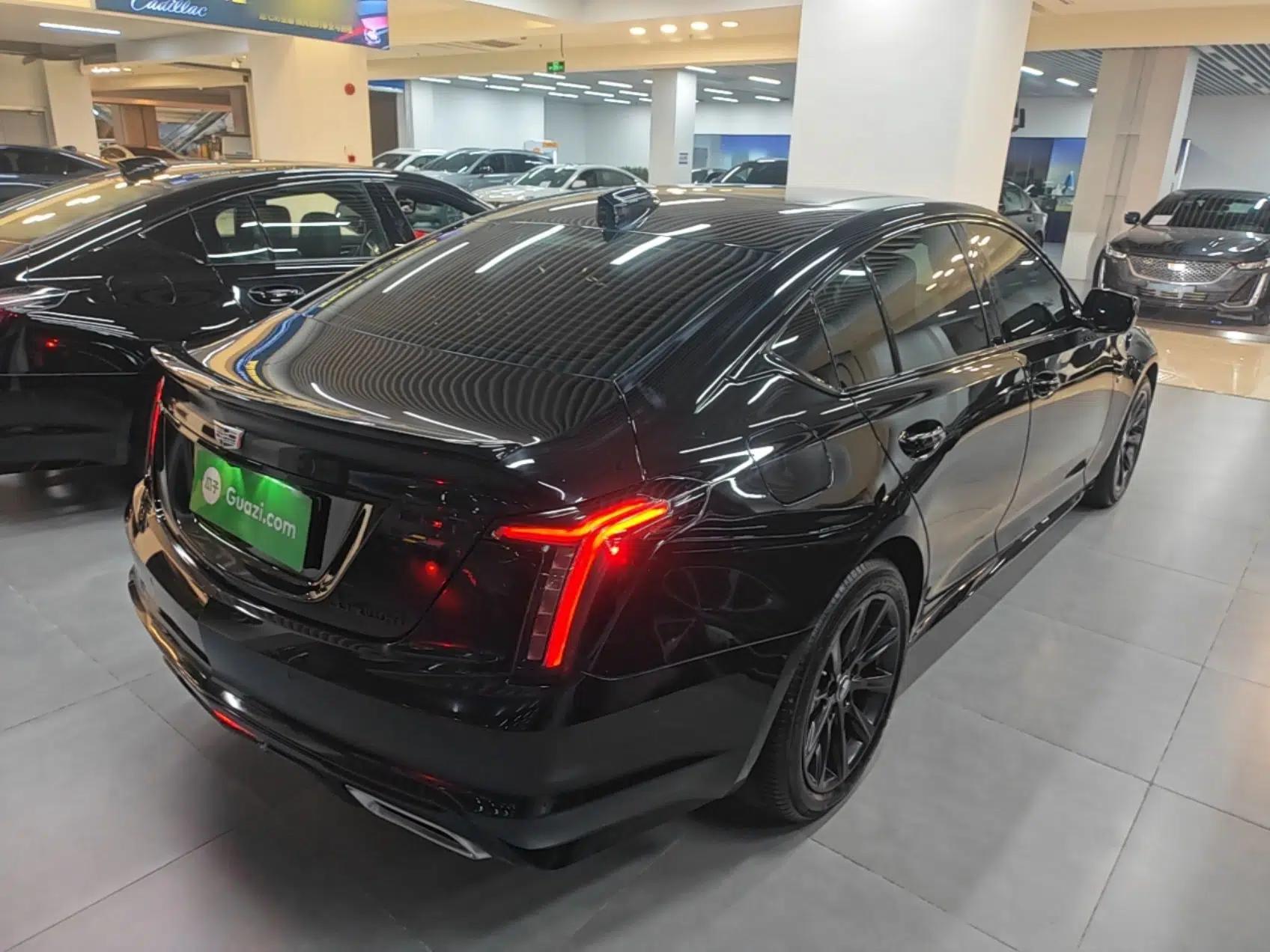 Cadillac CT5 2025 28T Track Performance Edition — миниатюра 6