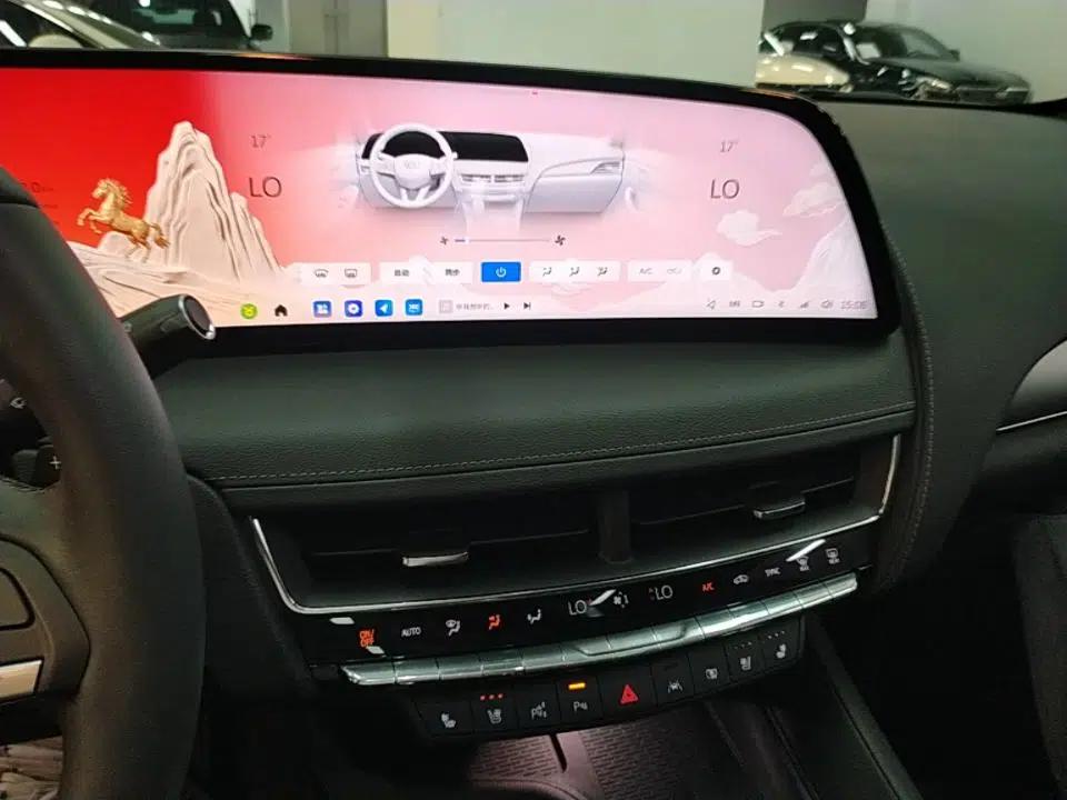 Cadillac CT5 2025 28T Track Performance Edition — миниатюра 16