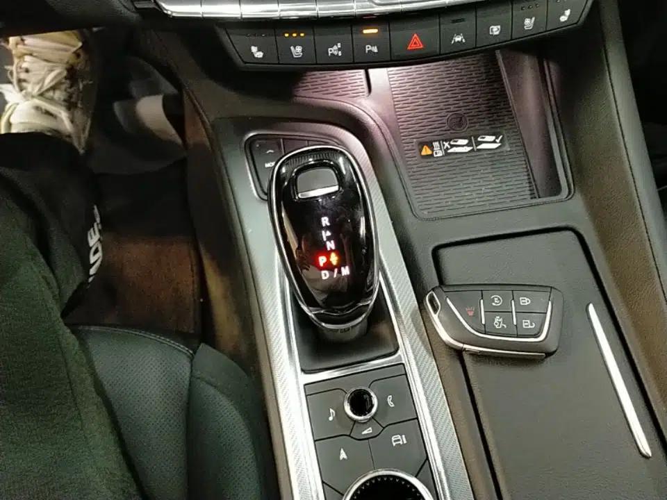 Cadillac CT5 2025 28T Track Performance Edition — миниатюра 17