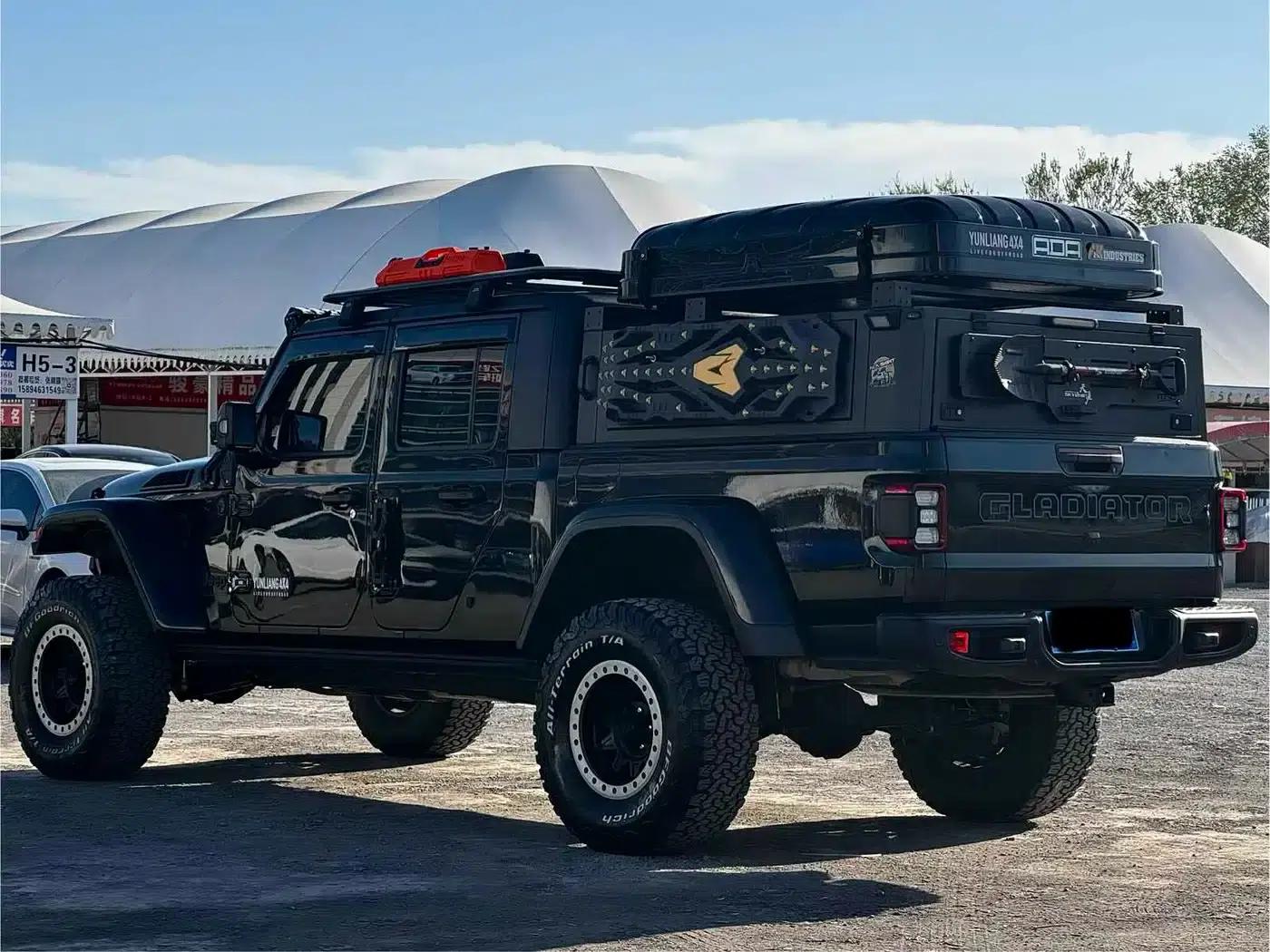 Gladiator 2022 3.6L First Edition — миниатюра 16