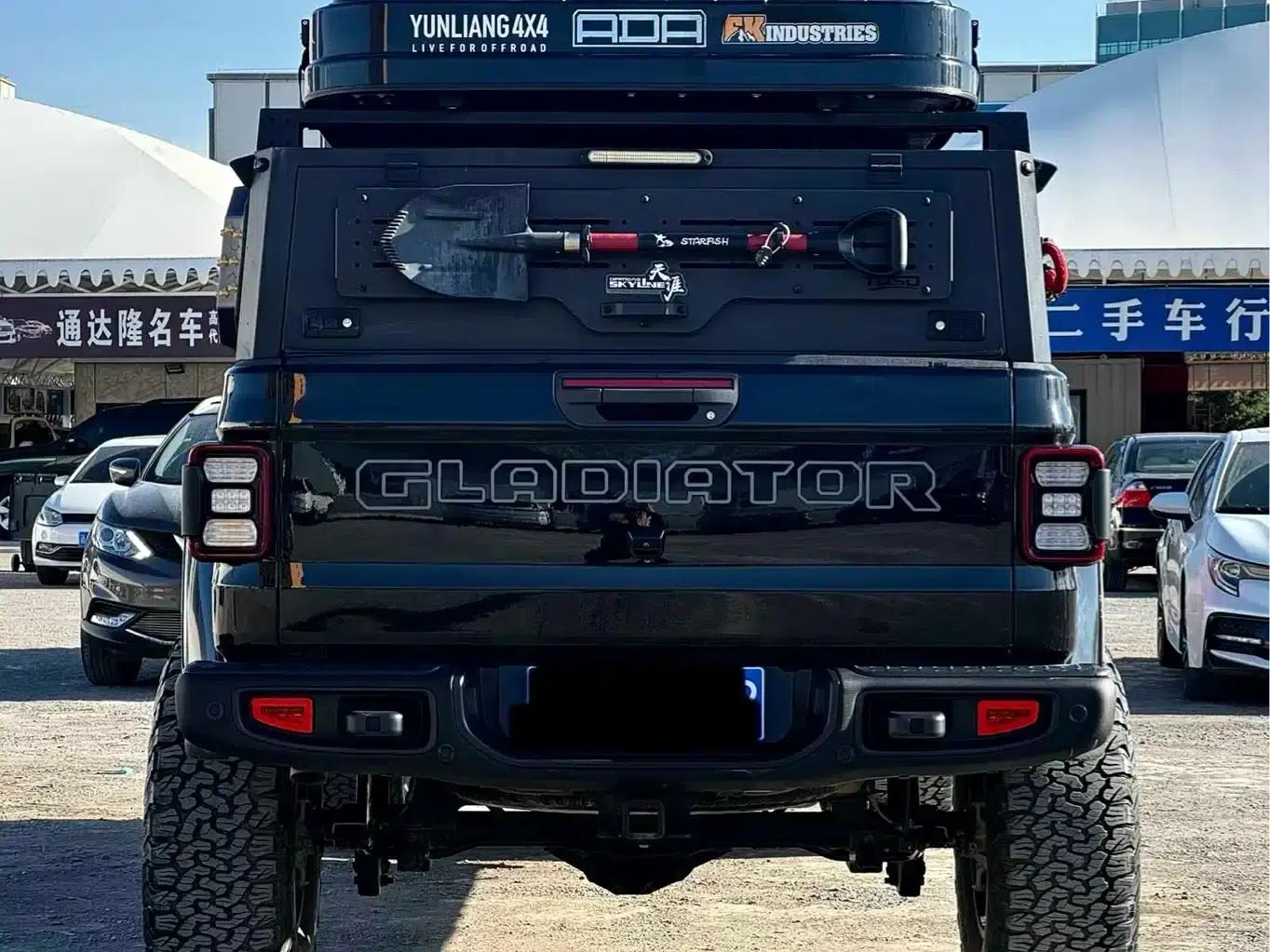 Gladiator 2022 3.6L First Edition — миниатюра 17