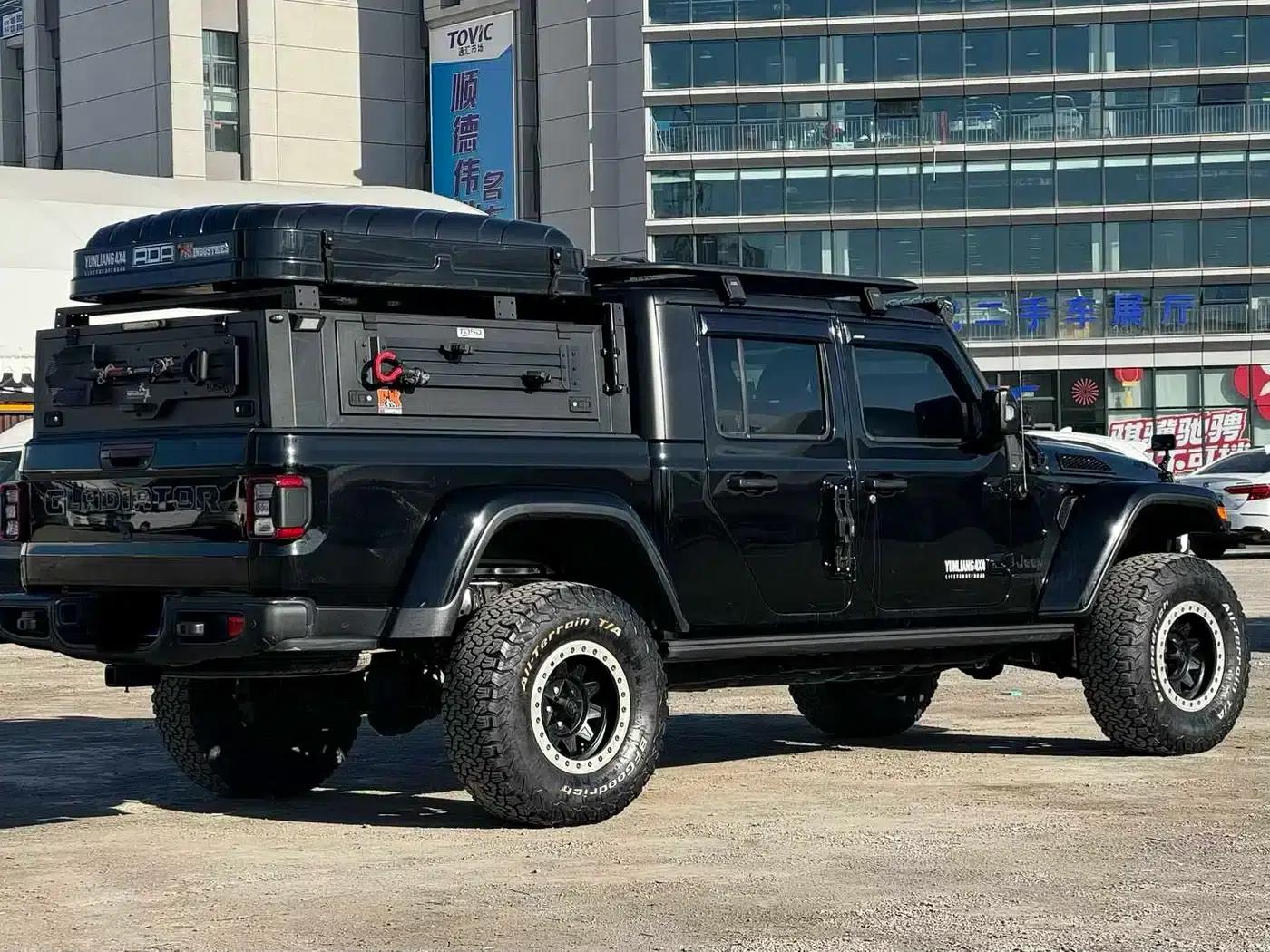 Gladiator 2022 3.6L First Edition — миниатюра 19