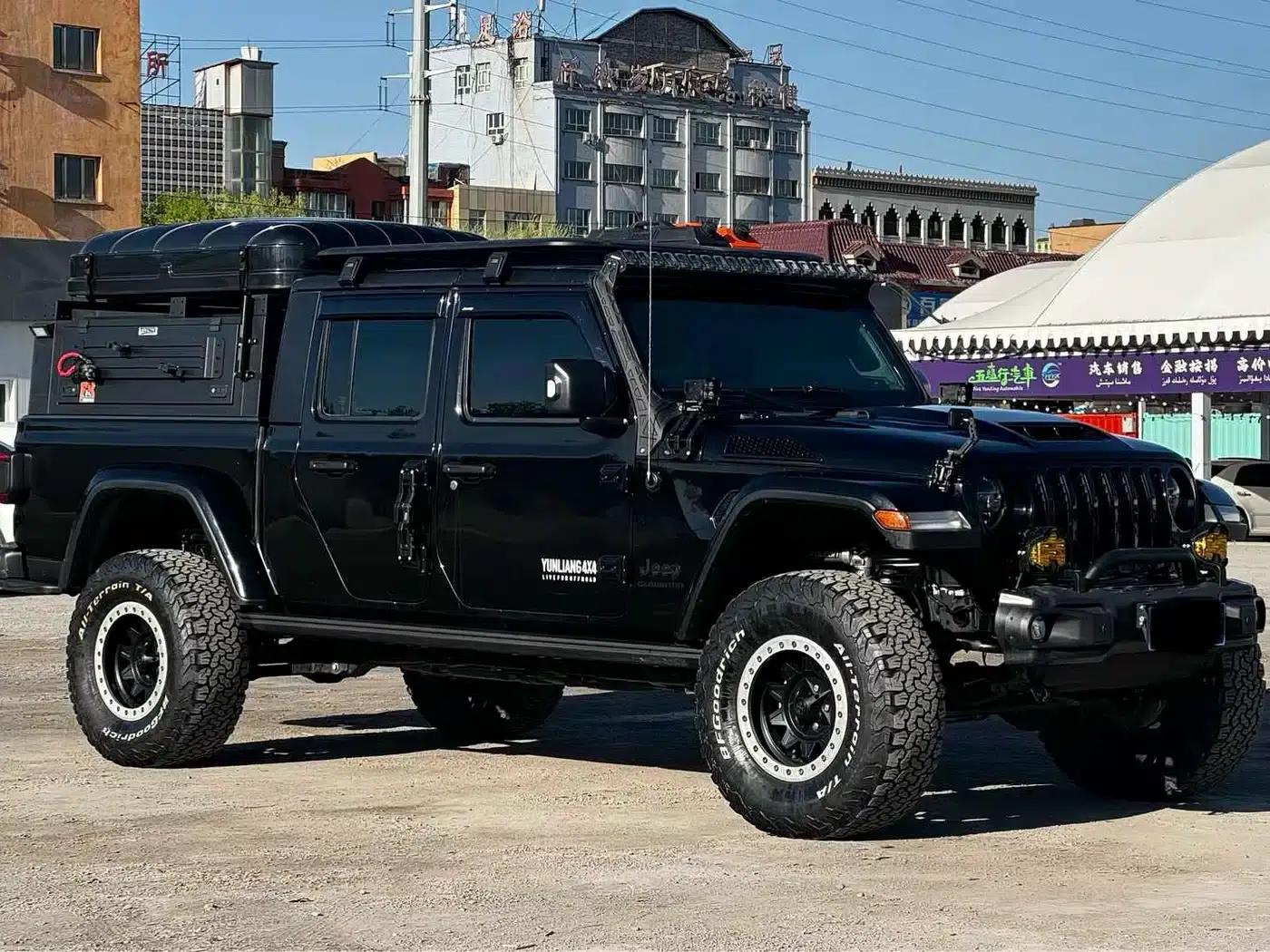 Gladiator 2022 3.6L First Edition — миниатюра 3