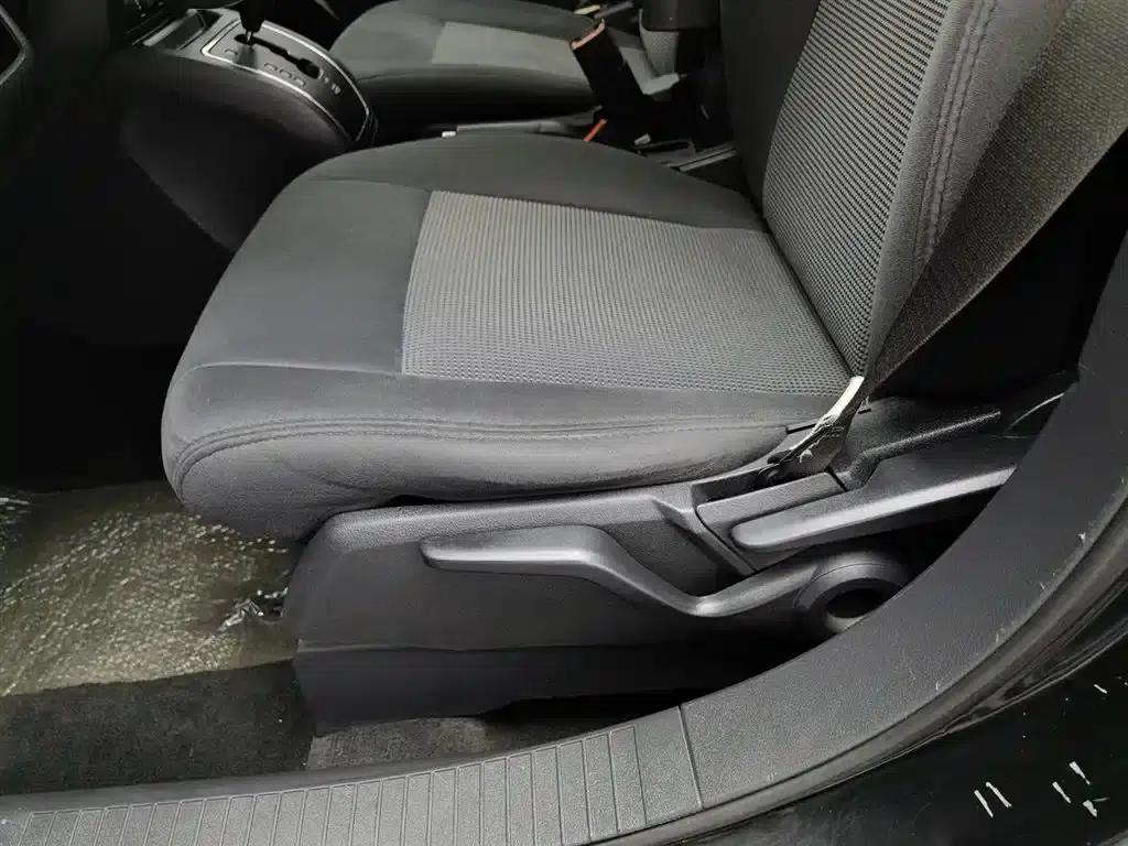 2014 Jeep Compass 2.4L Sport Edition — миниатюра 20