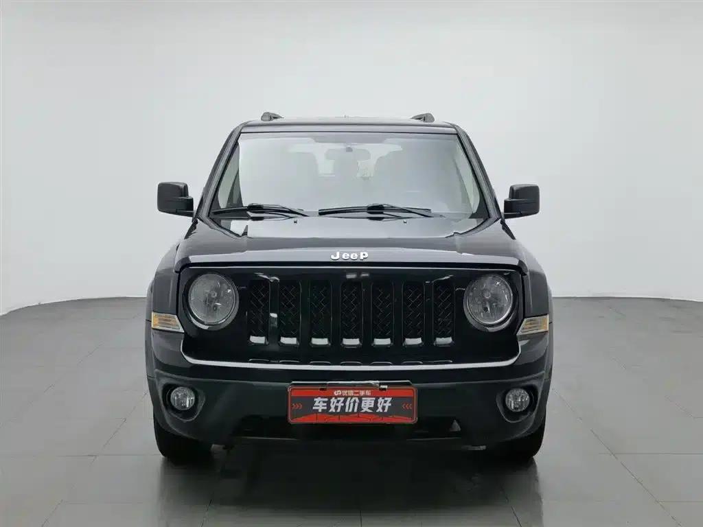 2014 Jeep Compass 2.4L Sport Edition — миниатюра 3