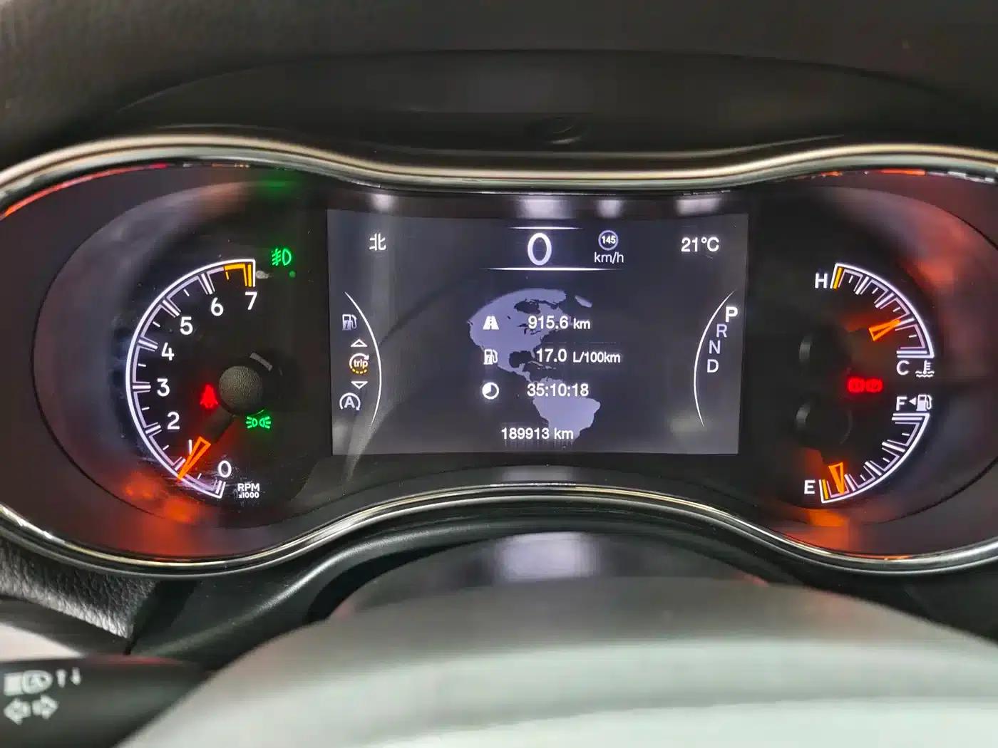 2020 Jeep Grand Cherokee Imported Model 3.6L Elite Navigation Edition — миниатюра 7