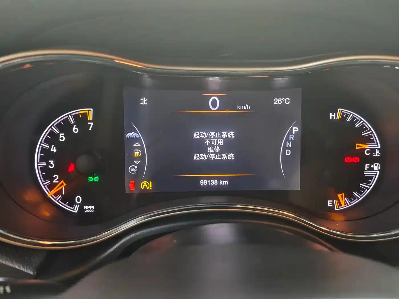 2017 Jeep Grand Cherokee Imported Model 3.0L Comfort Navigation Edition — миниатюра 6