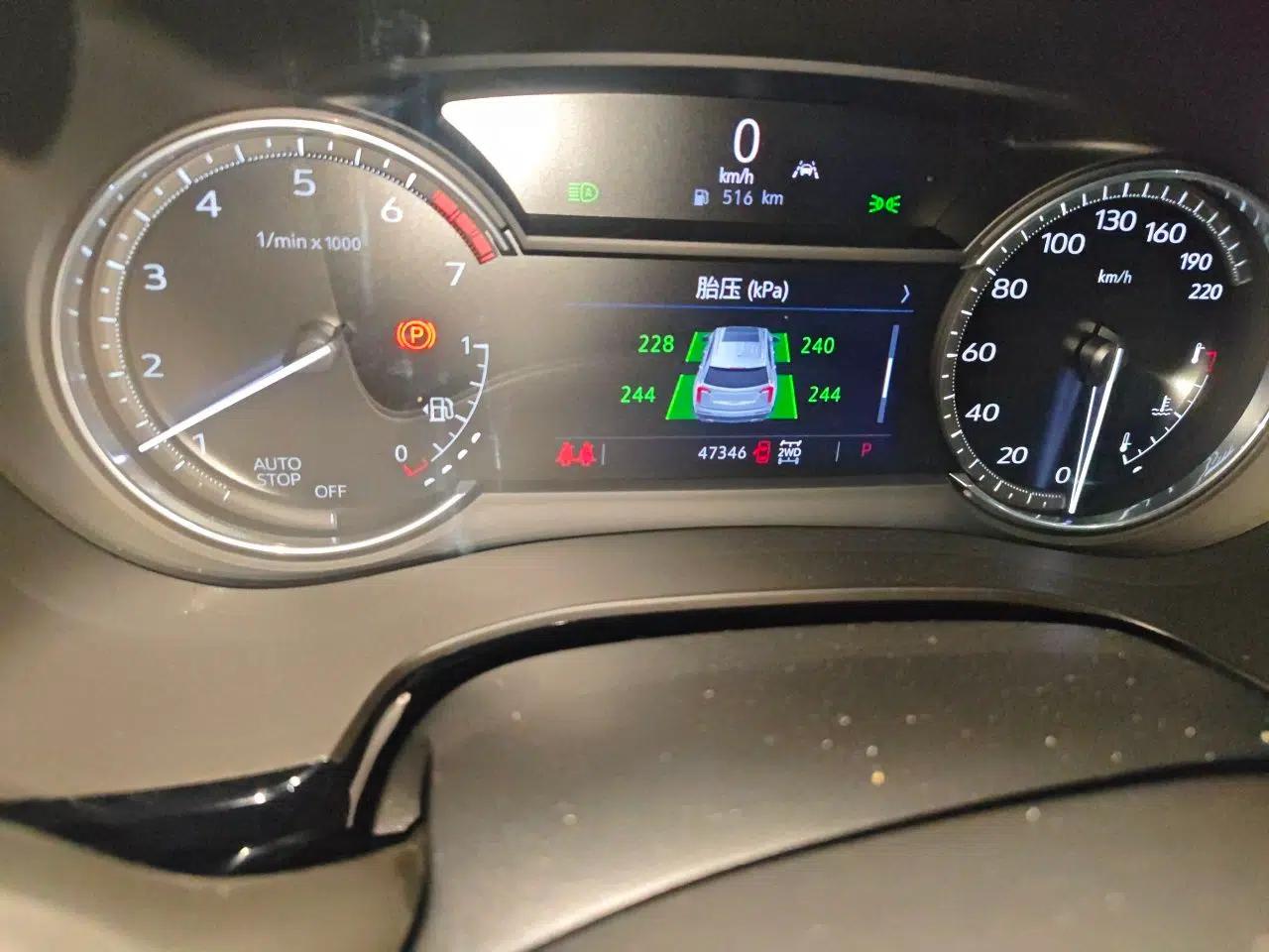 Cadillac XT6 2022 2.0T Six-Seater Four-Wheel Drive Luxury Version — миниатюра 13