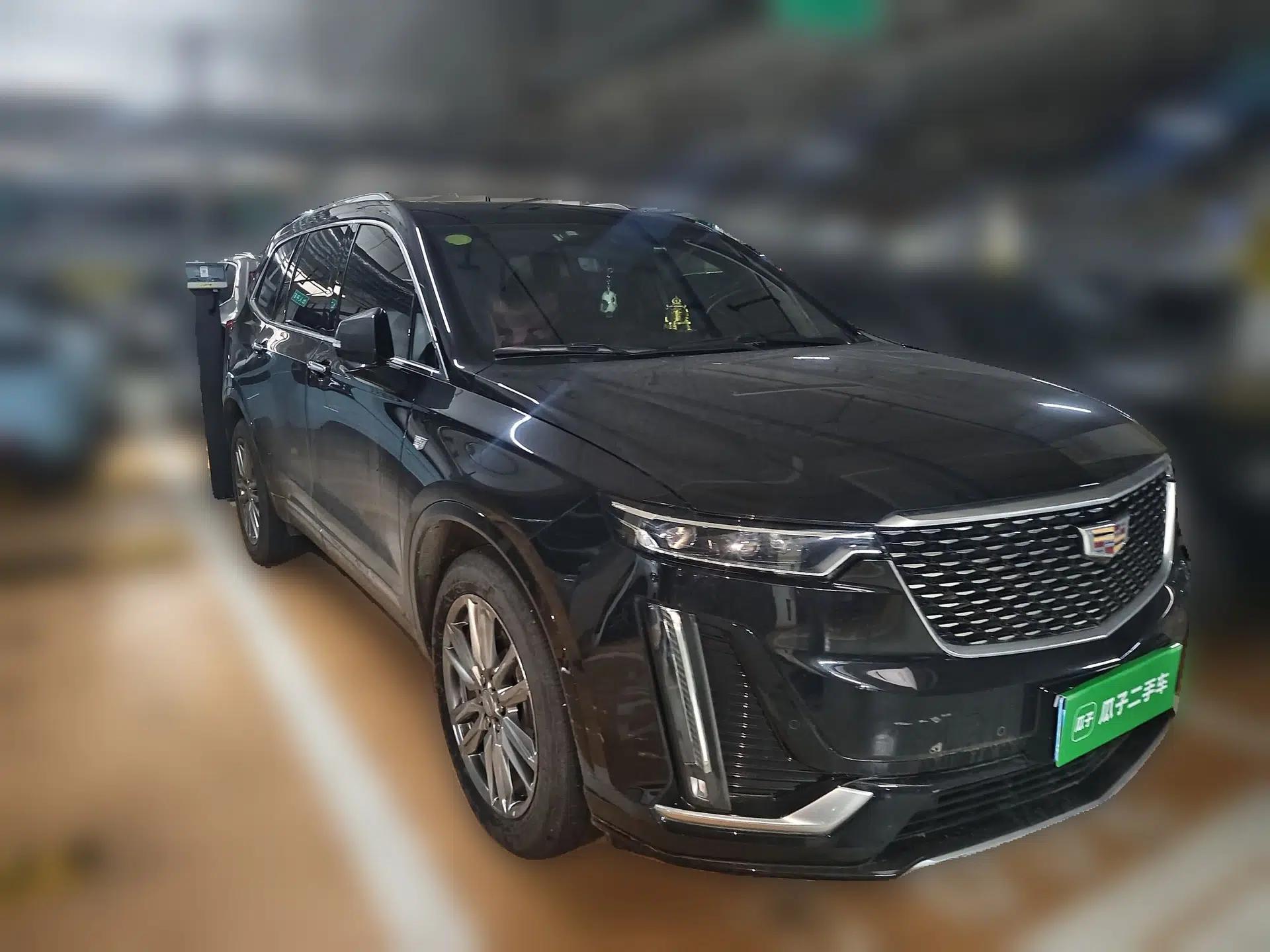 Cadillac XT6 2022 2.0T Six-Seater Four-Wheel Drive Luxury Version — миниатюра 3