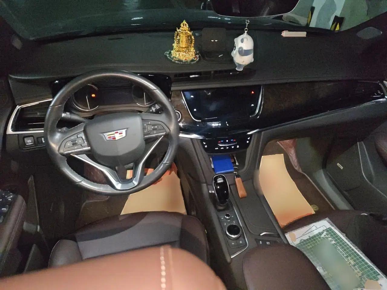 Cadillac XT6 2022 2.0T Six-Seater Four-Wheel Drive Luxury Version — миниатюра 10