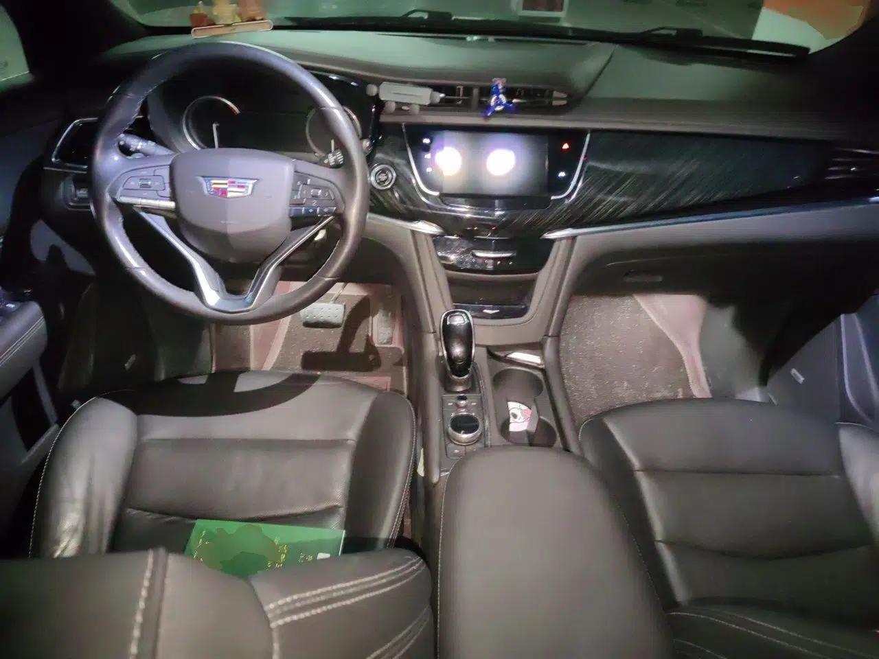 Cadillac XT6 2020 28T Six-Seater Four-Wheel-Drive Luxury Version — миниатюра 10