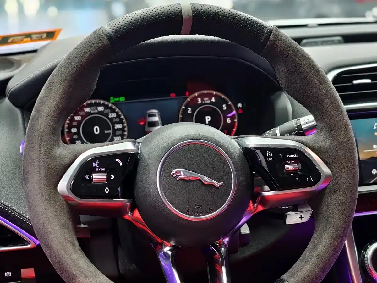 2021 Jaguar XEL 2.0T 250PS R-DYNAMIC HSE Luxury Sport Edition — миниатюра 13