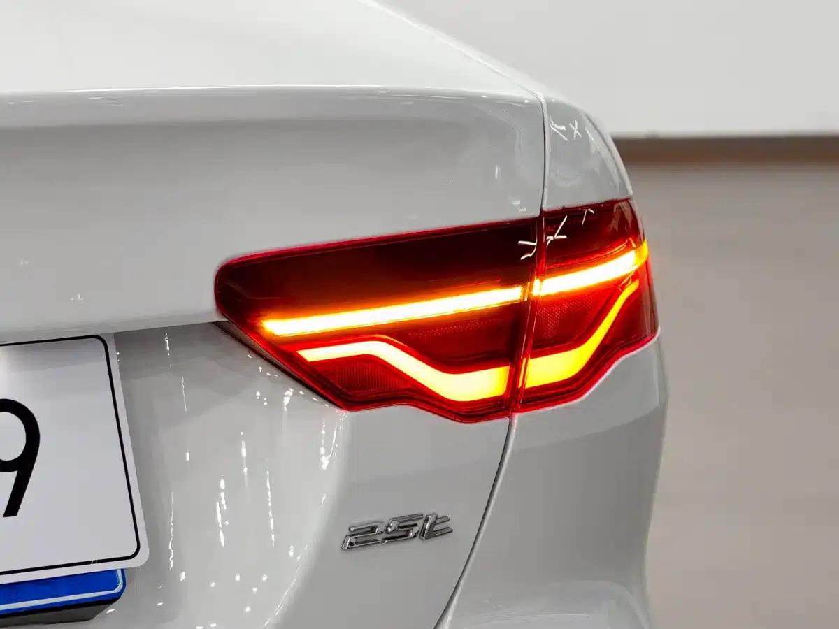 2021 Jaguar XEL 2.0T 250PS R-DYNAMIC HSE Luxury Sport Edition — миниатюра 4