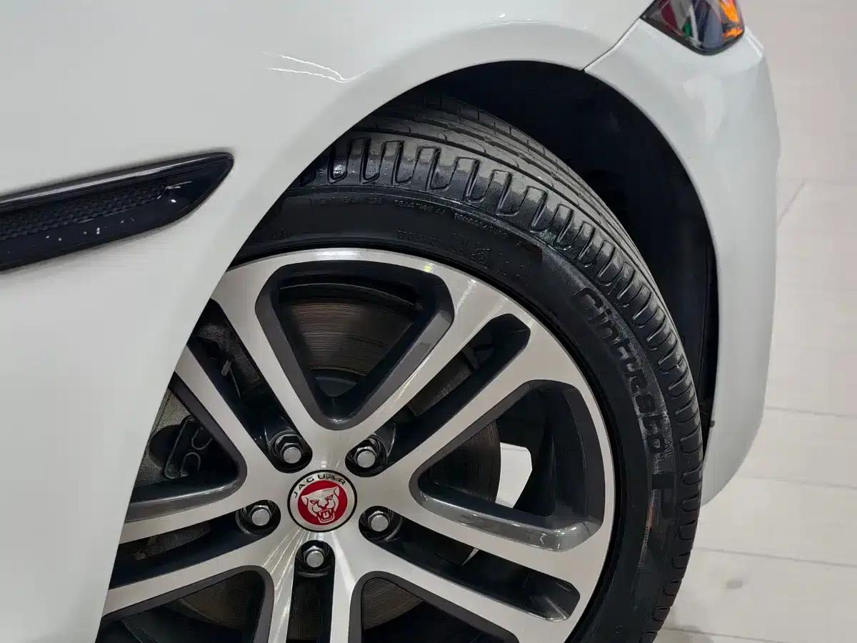 2021 Jaguar XEL 2.0T 250PS R-DYNAMIC HSE Luxury Sport Edition — миниатюра 7