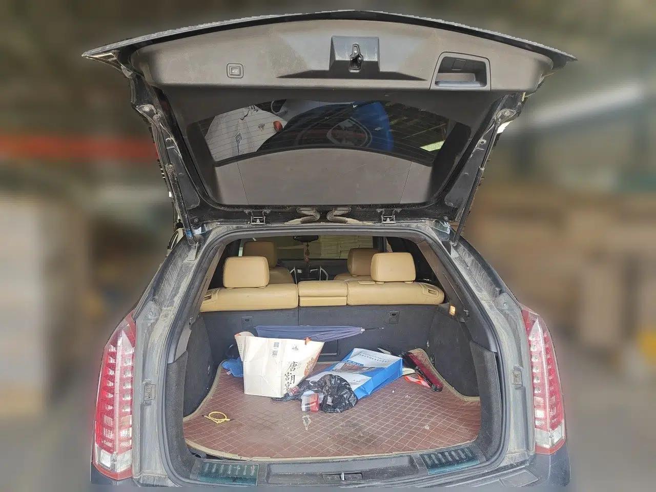 Cadillac SRX 2013 3.0L Elite Model — миниатюра 20
