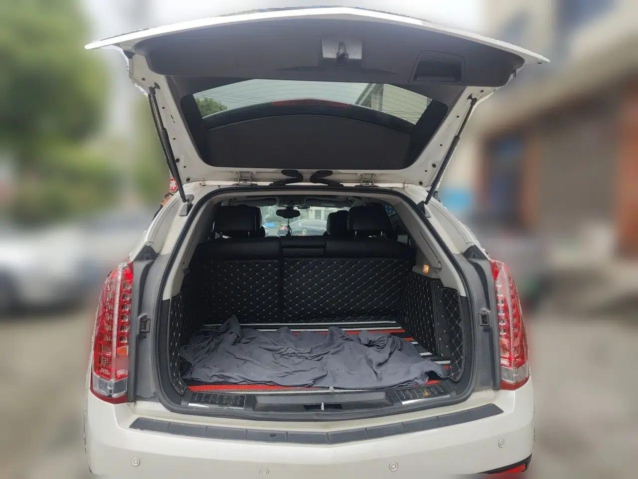 Cadillac SRX 2015 3.0L Comfort Version — миниатюра 20