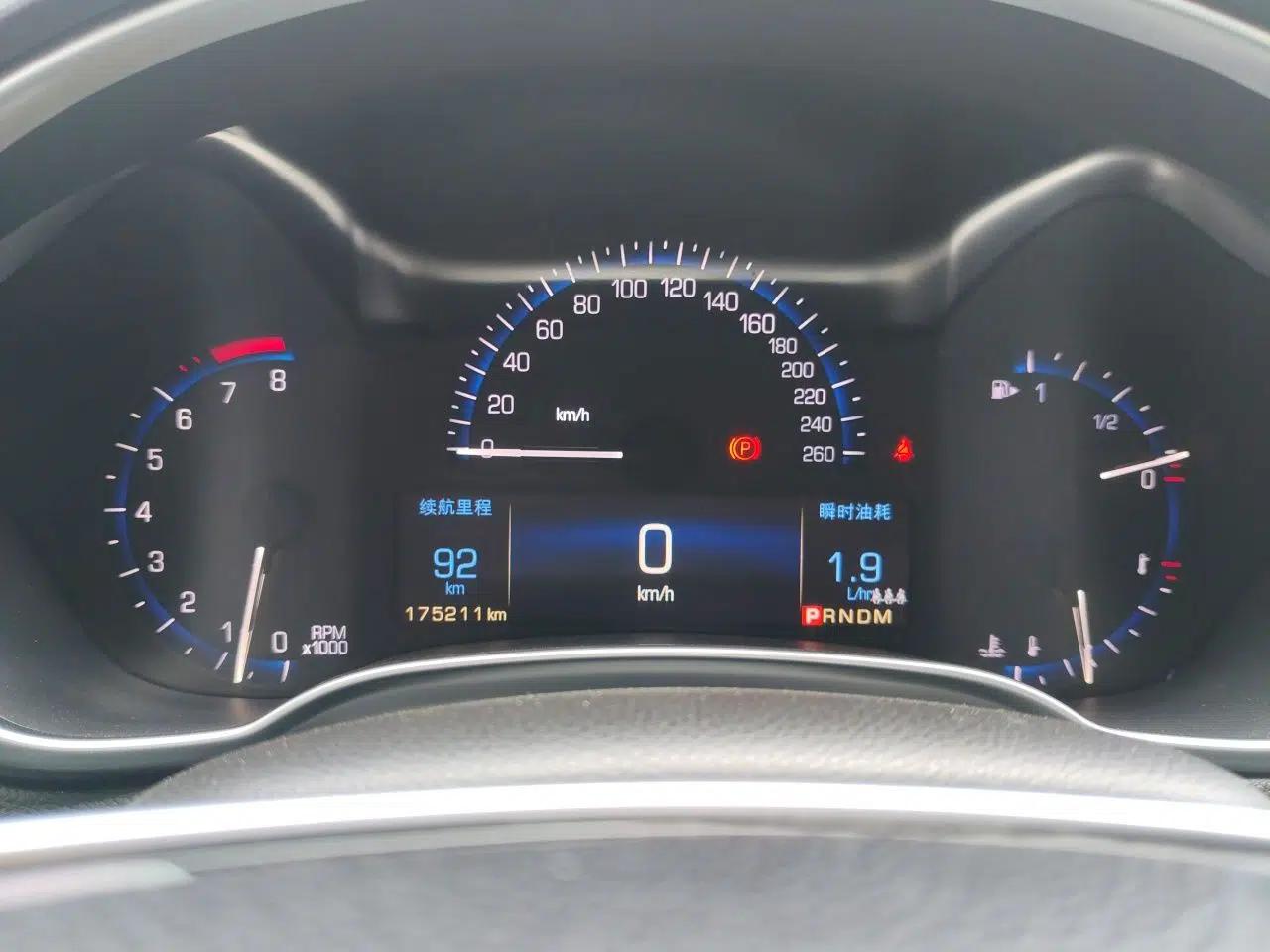 Cadillac SRX 2014 3.0L Comfort Model — миниатюра 12
