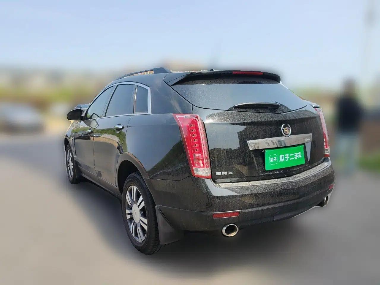 Cadillac SRX 2014 3.0L Comfort Model — миниатюра 4