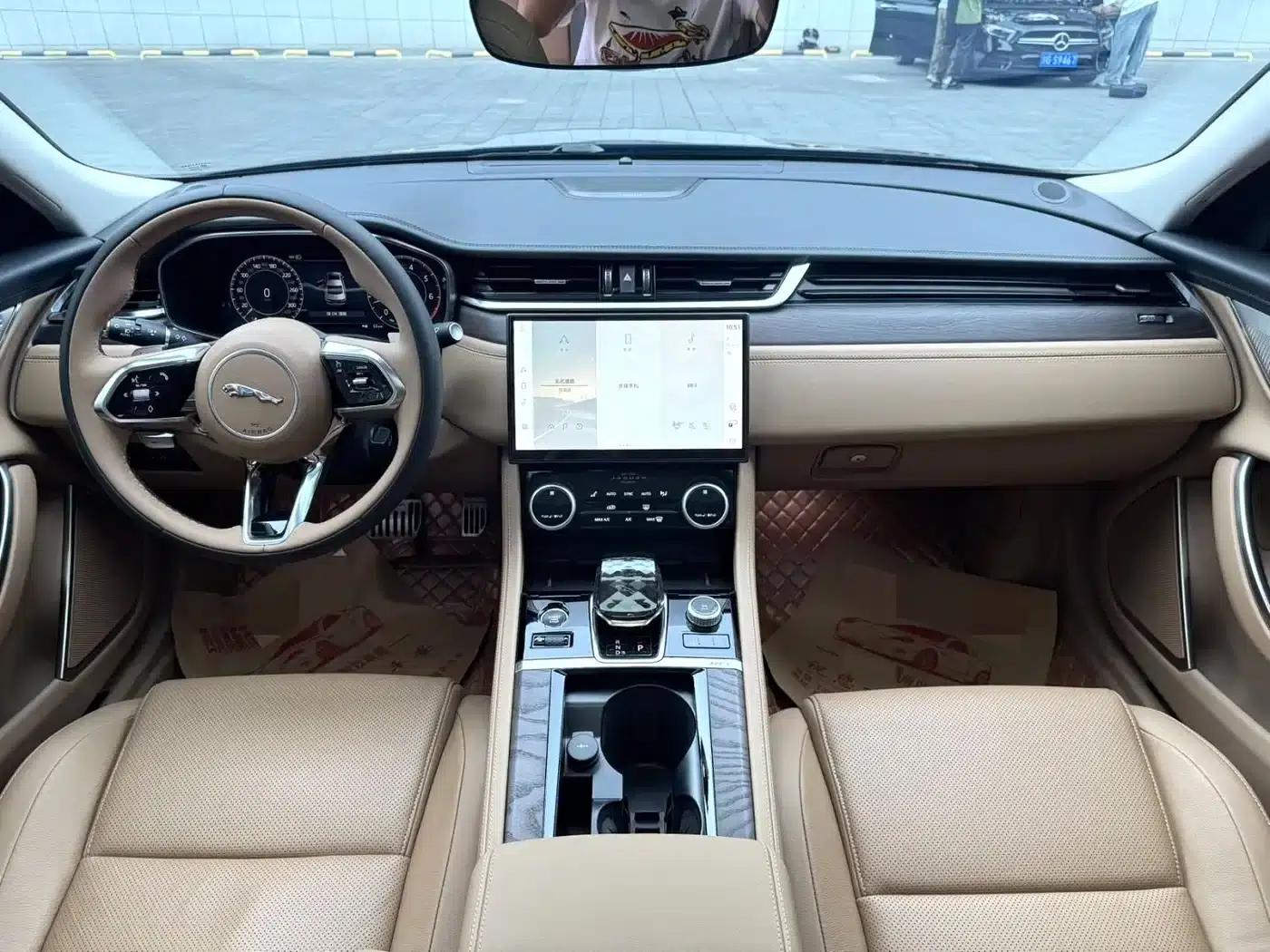 Jaguar XFL 2024 2.0T P250 2WD Luxury Edition — миниатюра 5