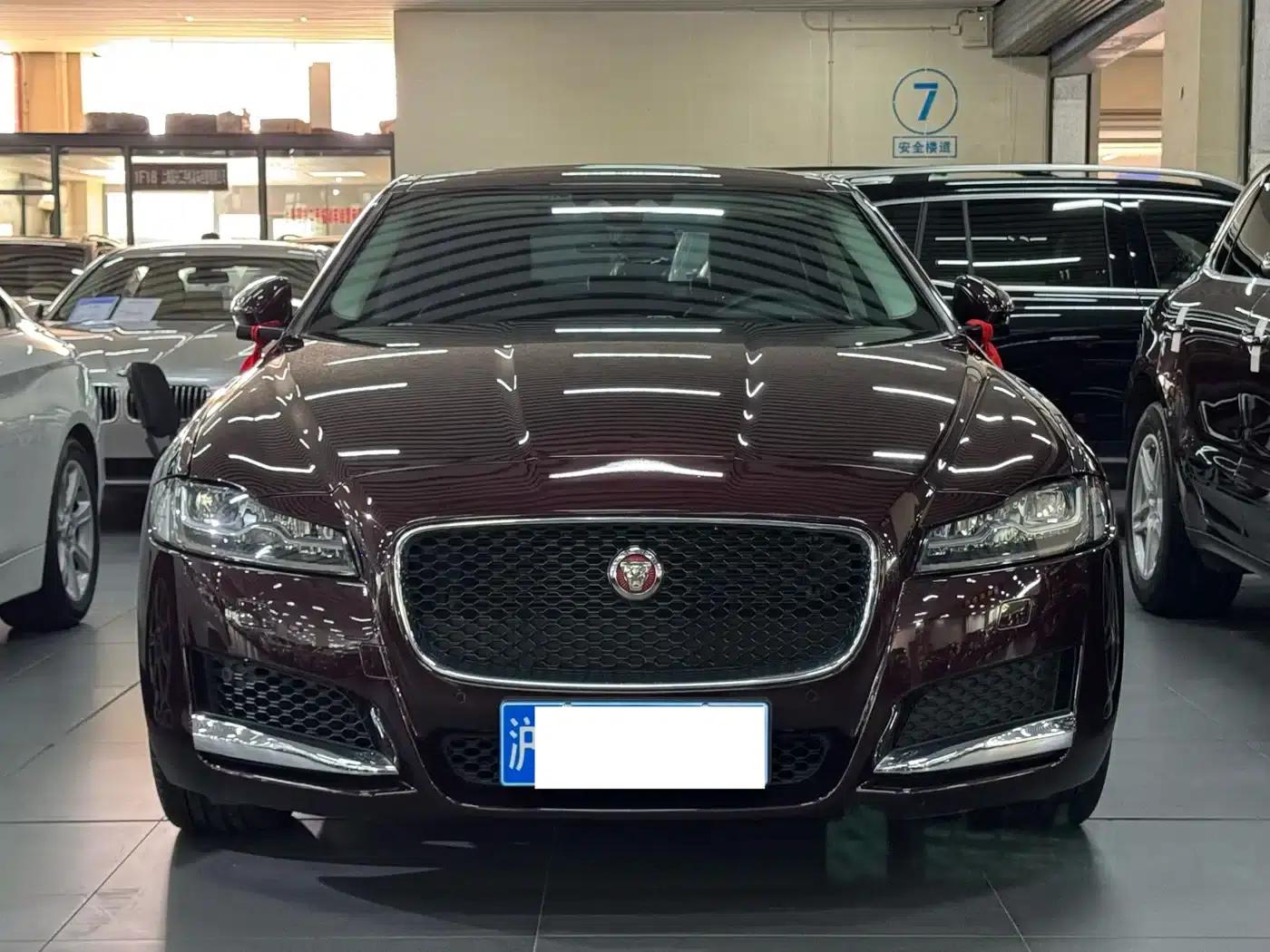 2018 Jaguar XFL 2.0T 250PS Premium Edition — миниатюра 2