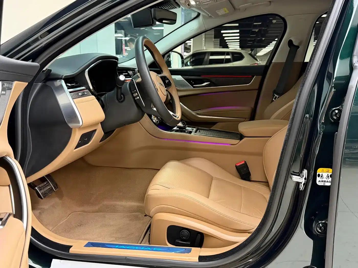 Jaguar XFL 2025 2.0T P250 2WD Luxury Edition — миниатюра 6