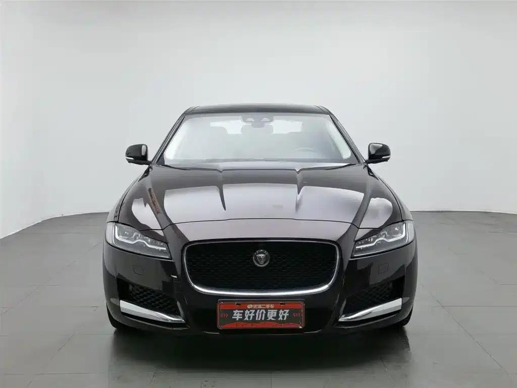 2020 Jaguar XFL 2.0T P250 AWD Premium Edition — миниатюра 3