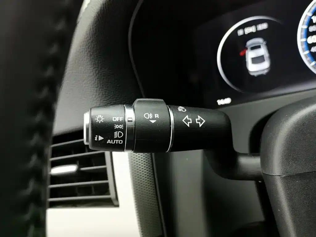 2020 Jaguar XFL 2.0T P250 AWD Premium Edition — миниатюра 21